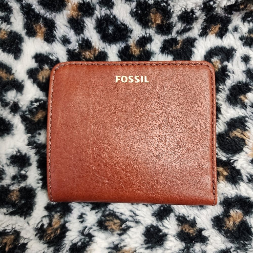 New Fossil Leather Madison Bifold Wallet